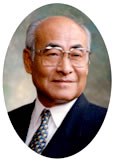 熊本大学長　崎元達郎