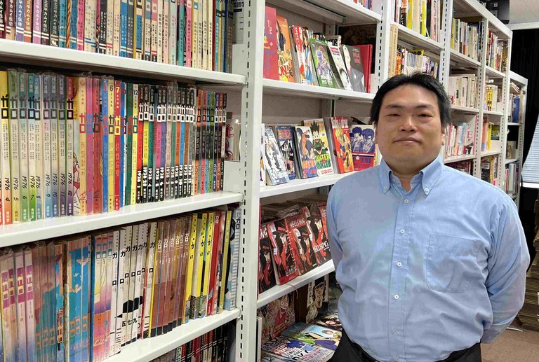 熊大を「マンガ学」の全国的拠点に！（文学部附属国際マンガ学教育研究センター 池川佳宏 准教授） | 熊本大学