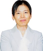 倉田賀世教授