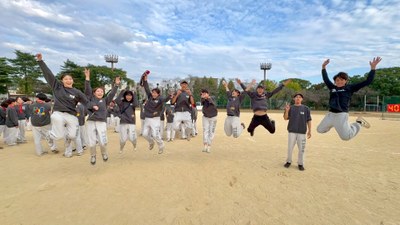 R7_photoart_02_仲間と描く、最高の一瞬.jpg R7_photoart_02_仲間と描く、最高の一瞬.jpg