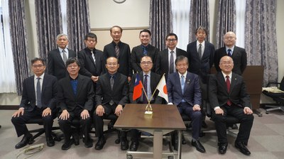 1022-3.JPG 1022-3.JPG