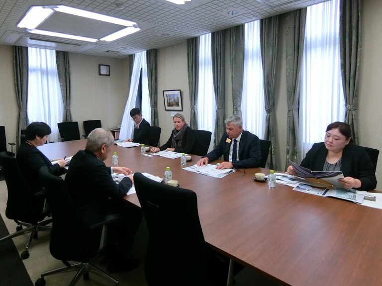 20241008-02-during the meeting.jpg