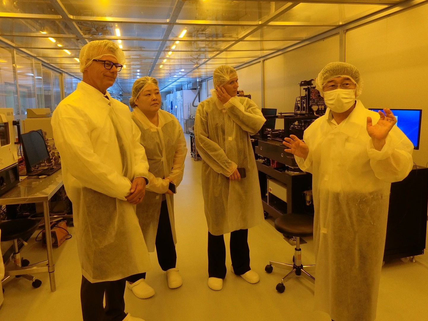 20241008-04-in the clean room.jpg
