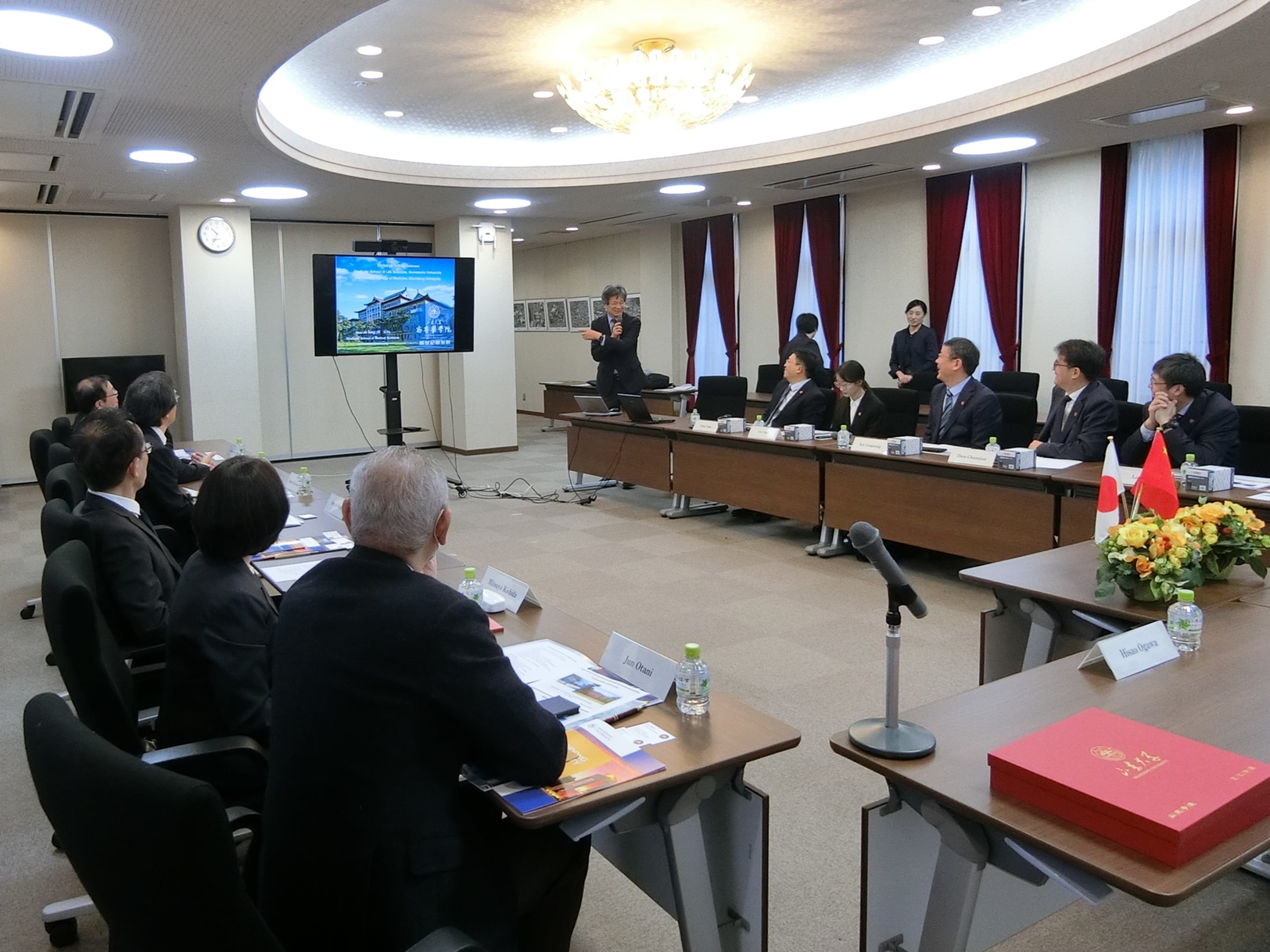 20241111-5presentation from Prof. Song.jpg