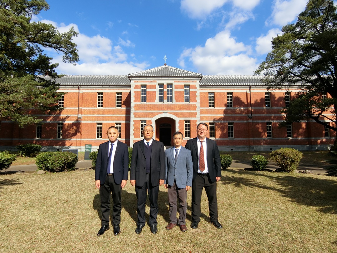 20241206-5in front of Goko.JPG