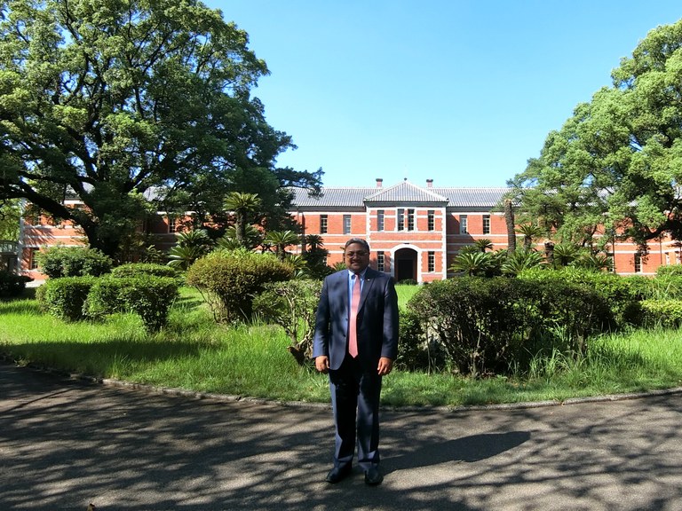 5.0910-In front of Goko.JPG