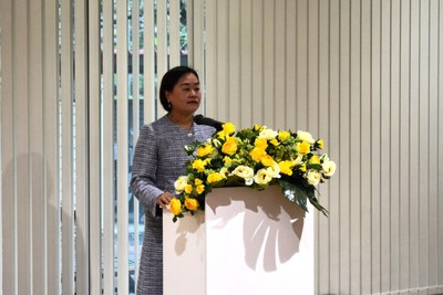 DSC_0013.JPG DSC_0013.JPG