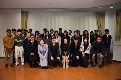 DSC_0051.JPG DSC_0051.JPG