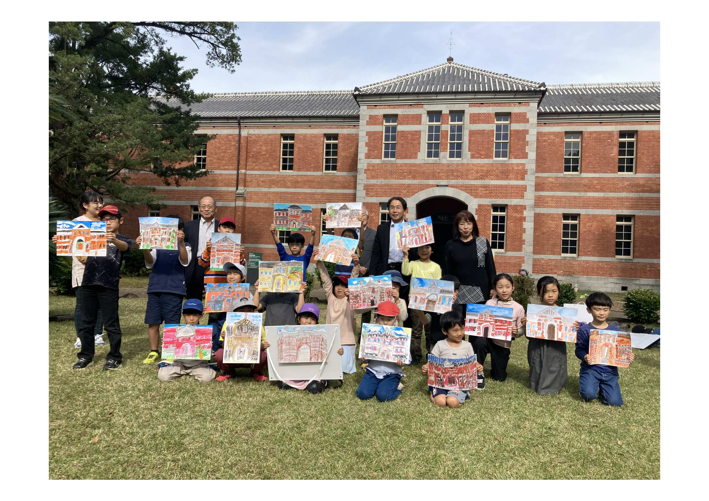 第３回スケッチ大会　小学生集合写真