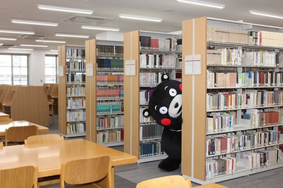 図書館内部